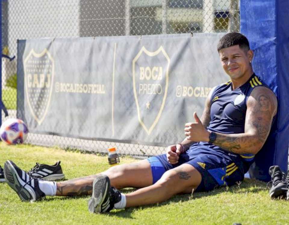 rojo-volvio-a-trabajar-con-el-plantel-de-boca