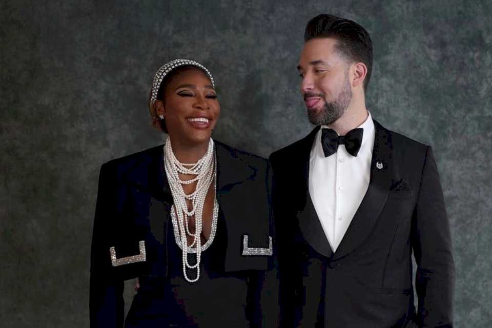 la-extenista-serena-williams-anuncio-su-segundo-embarazo-en-la-met-gala