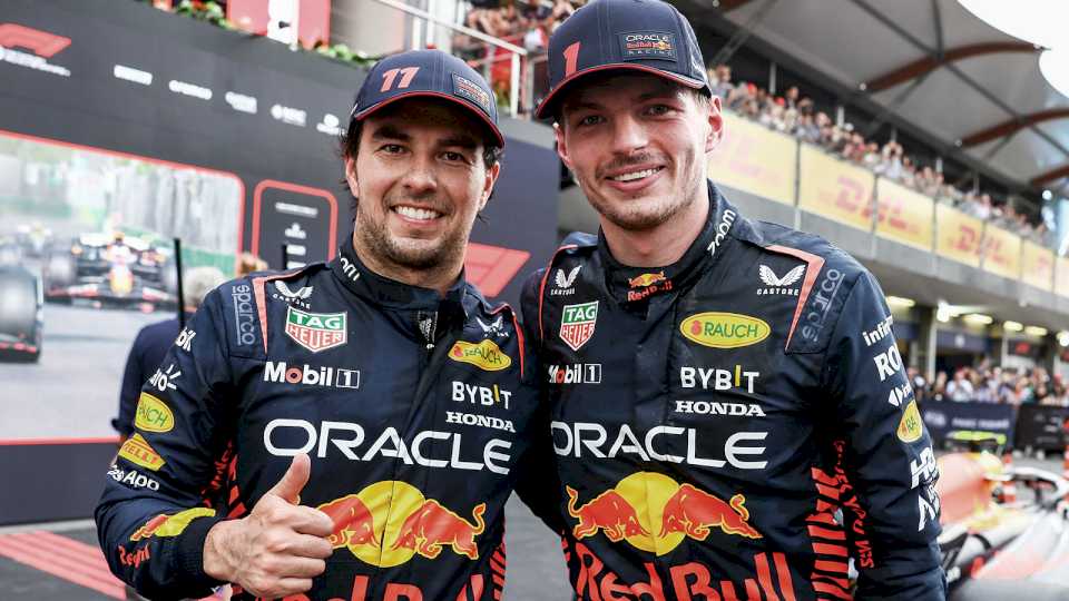 Verstappen y Pérez «son libres de competir entre ellos», dicen en Red Bull