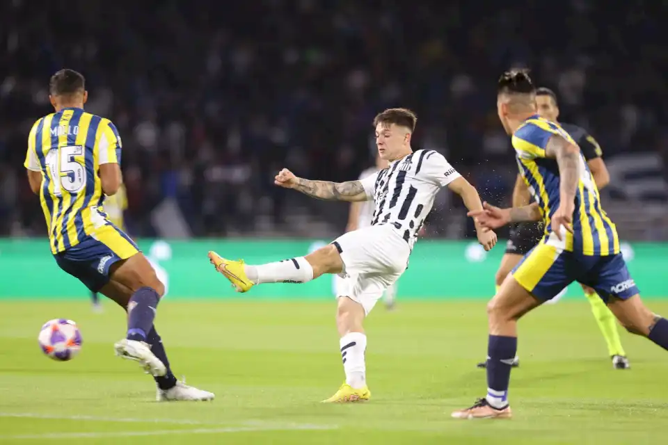 talleres-empata-con-rosario-central-en-un-kempes-repleto