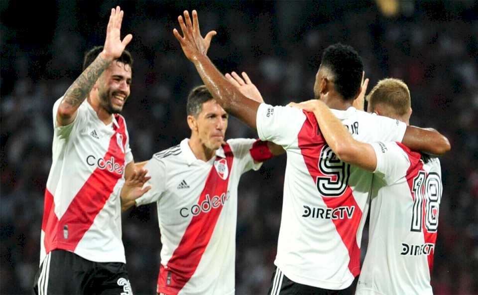 demichelis-tocara-el-equipo-de-river-para-el-juego-del-jueves-ante-sporting-cristal