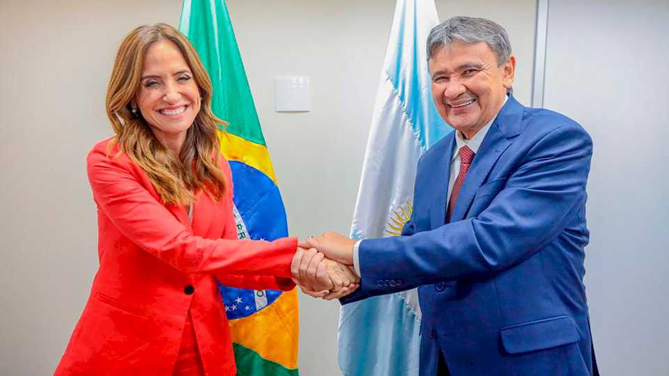 tolosa-paz-y-su-par-brasileno-defendieron-cooperacion-en-politicas-de-desarrollo-social