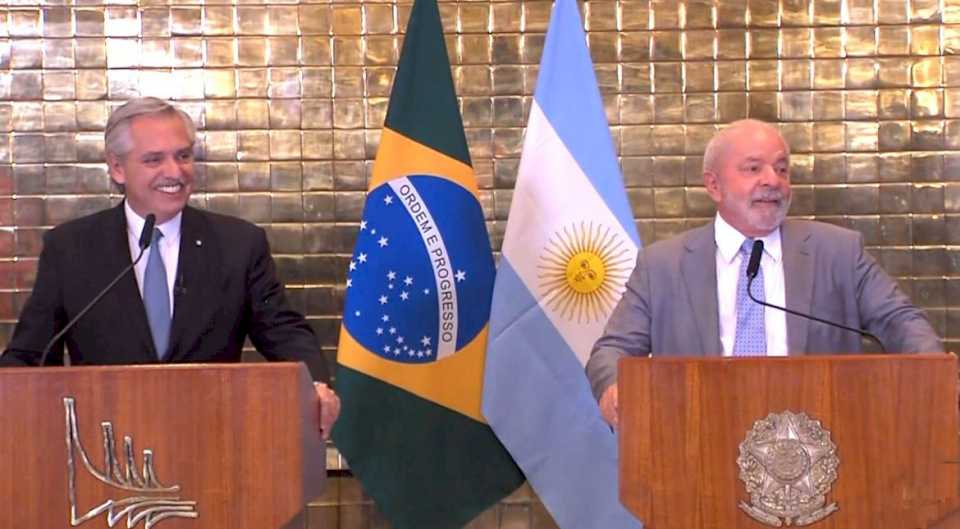 Lula tras reunirse con Alberto: «Voy a hablar con el FMI para quitarle el cuchillo del cuello a la Argentina»