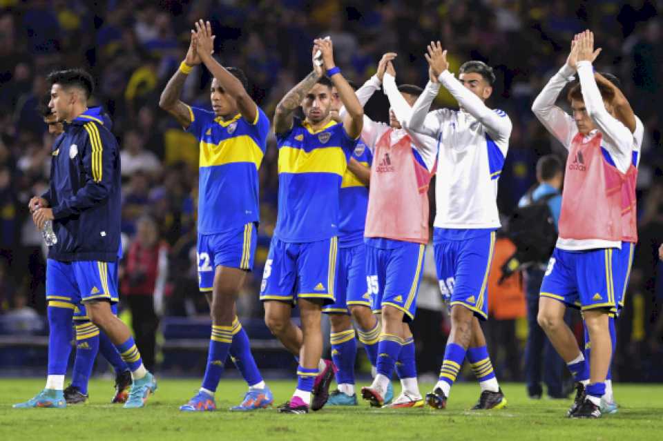 Boca busca impulso en la Copa antes del superclásico