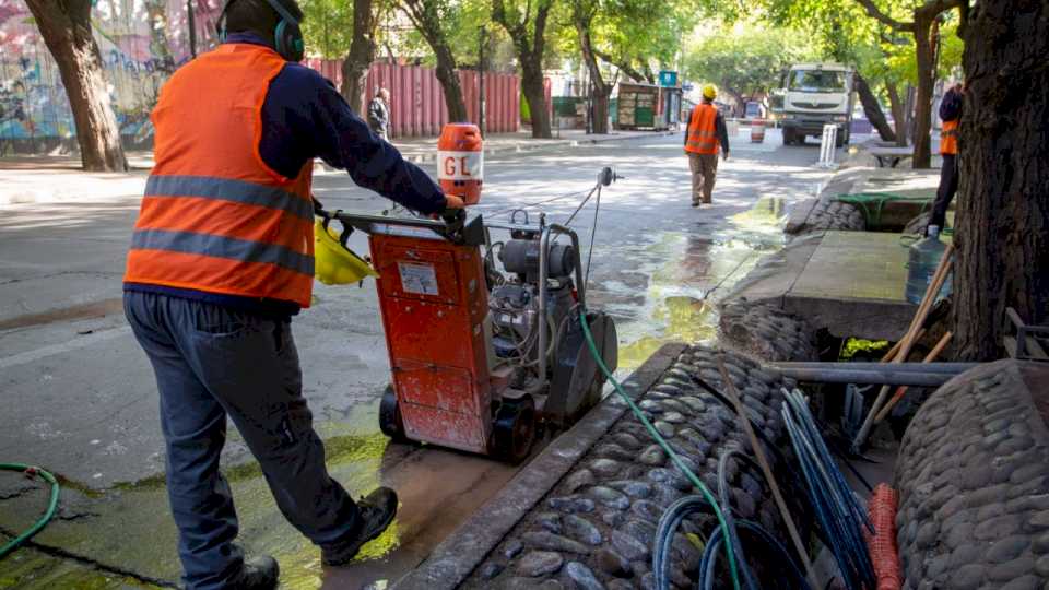 comienzan-las-obras-en-otra-transitada-calle-del-centro-mendocino