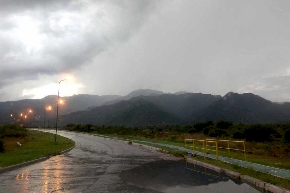 alerta-meteorologico-por-tormentas-fuertes-en-el-norte-y-centro-provincial