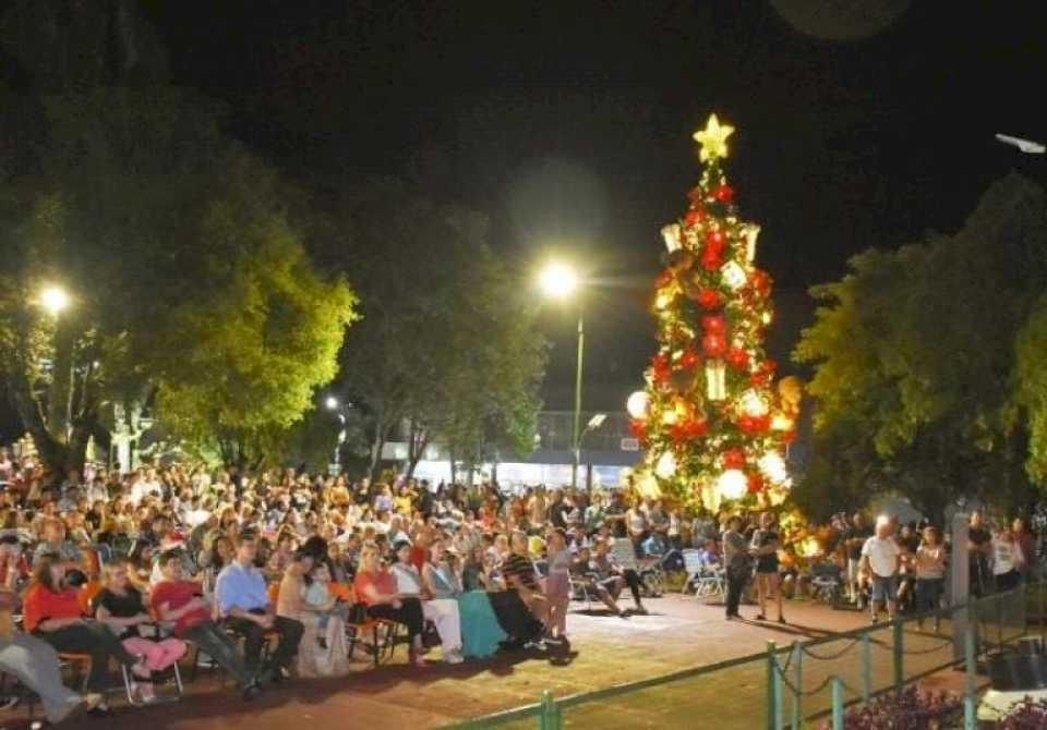 capiovi-presentara-una-velada-muy-especial-en-navidad