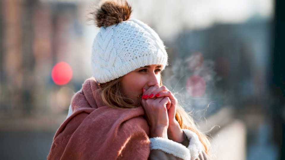 por-que-no-es-conveniente-exponerse-al-frio-polar-de-buenos-aires,-segun-explica-un-medico