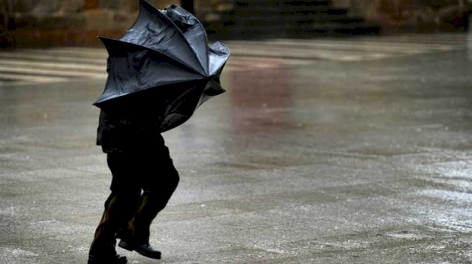 alerta-amarilla-por-rafagas-de-viento-de-hasta-100-km/h:-cuales-son-las-zonas-afectadas