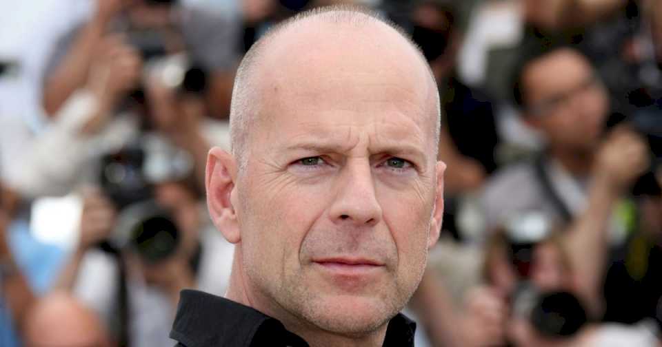 bruce-willis-dejo-de-hablar