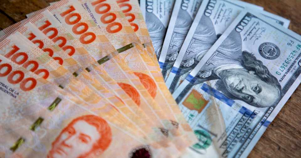 por-la-baja-de-la-tasa-los-plazos-fijos-en-pesos-cayeron-52%-en-un-ano:-en-que-conviene-invertir