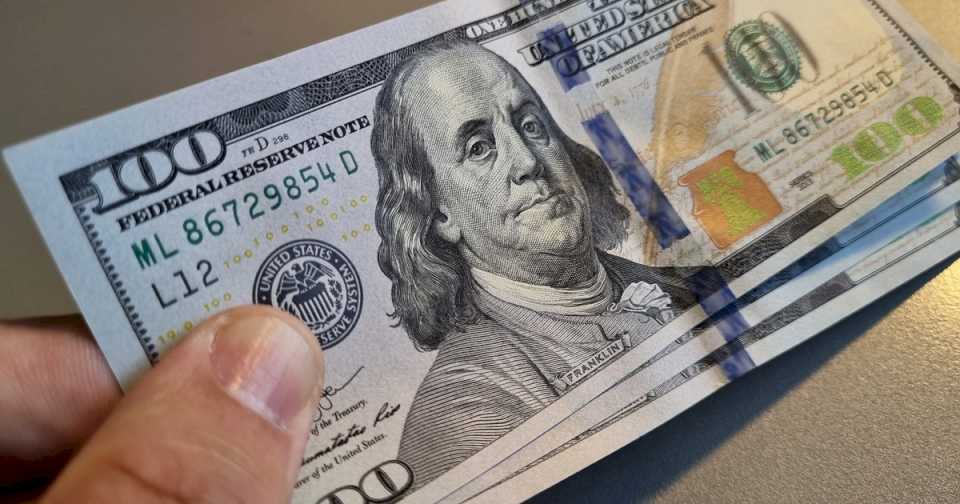 Dólar hoy y dólar blue hoy, EN VIVO: a cuánto cotiza y cuál es su precio este jueves 4 de julio, minuto a minuto