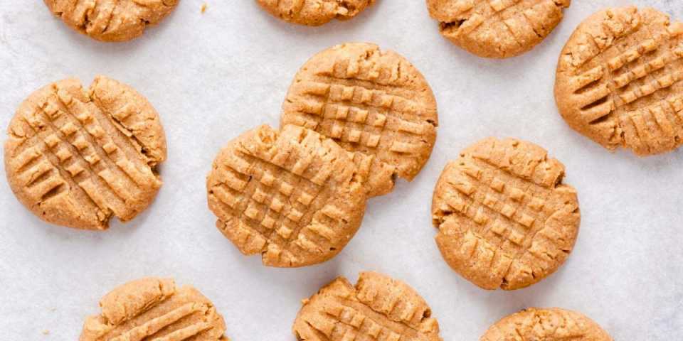 como-hacer-galletitas-de-miel-y-manteca-de-mani-con-solo-3-ingredientes