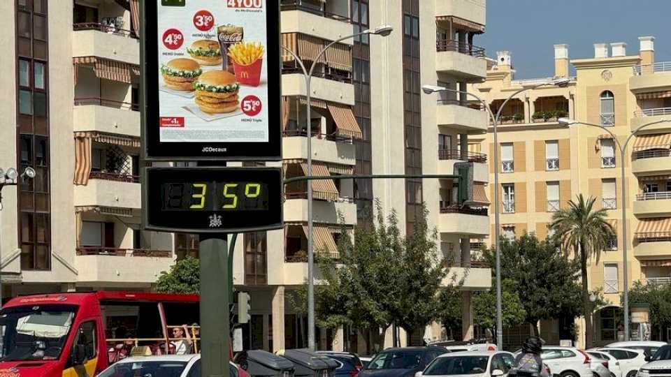 cordoba-se-abona-a-un-respiro-termico-este-sabado-tras-dos-dias-en-aviso-naranja