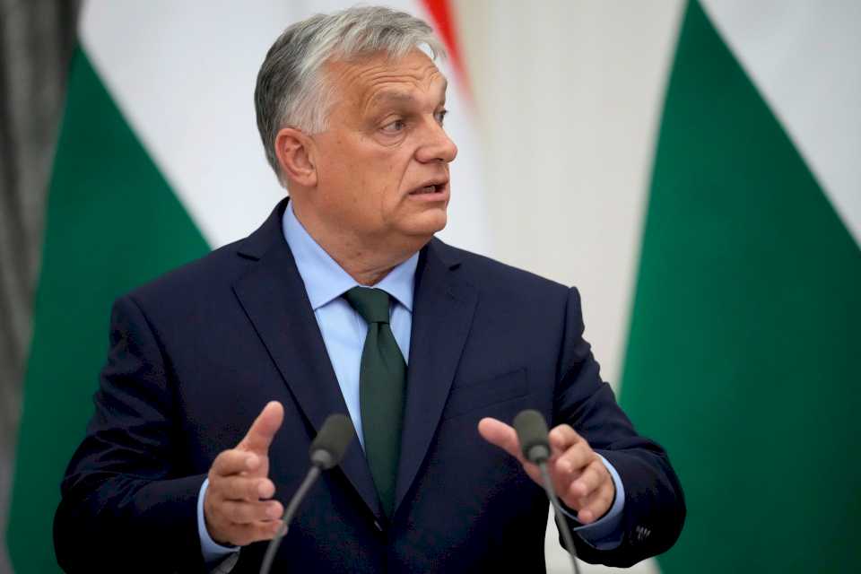 primer-ministro-hungaro-se-reune-con-presidente-chino-en-visita-sorpresa-a-china