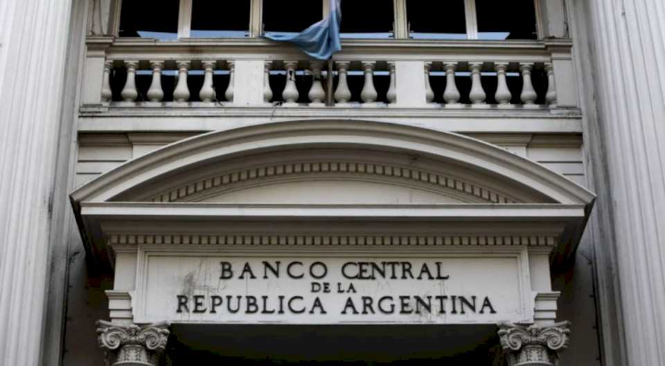 vencimientos-de-deuda:-manana-argentina-debera-pagar-us$-2.600-millones