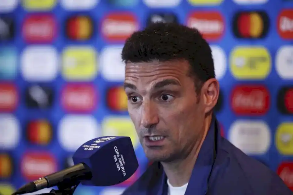 lionel-scaloni:-“si-messi-esta-bien-juega,-y-si-no-juega-los-ultimos-30-minutos”