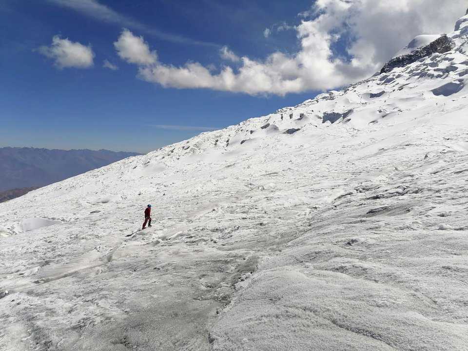 descubrieron-el-cuerpo-momificado-de-un-escalador-desaparecido-en-peru-hace-22-anos