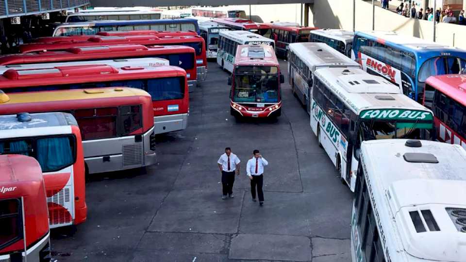 transporte-interurbano:-se-normaliza-el-servicio-en-cordoba