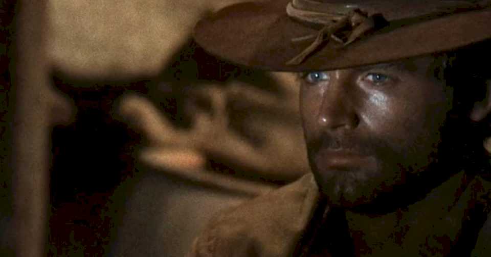 ¡vuelve-trinity!-a-los-85-anos,-terence-hill-anuncia-una-nueva-pelicula-con-su-personaje-del-western-spaghetti