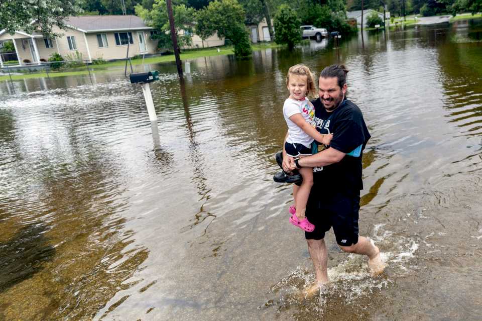 los-restos-del-huracan-beryl-inundan-vermont-un-ano-despues-de-lluvias-catastroficas-en-el-estado