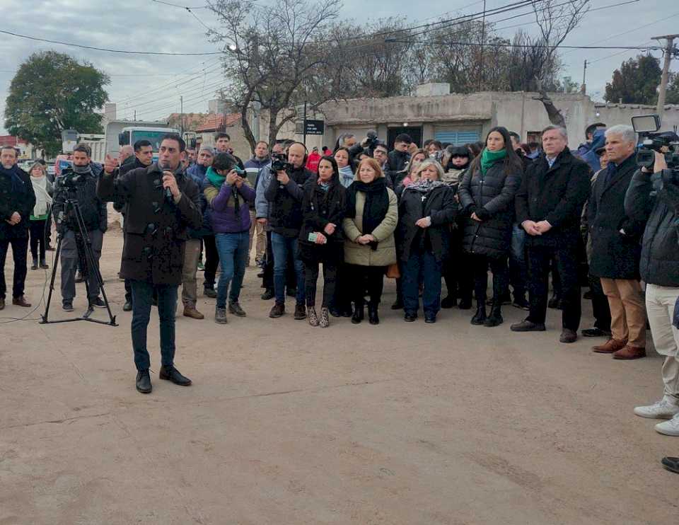 hissa-presento-el-plan-mejorando-tu-cuadra-junto-a-poggi