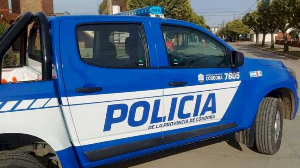 horror-en-cordoba:-encontraron-a-una-beba-muerta-en-una-bolsa-de-basura-en-la-casa-de-su-abuela