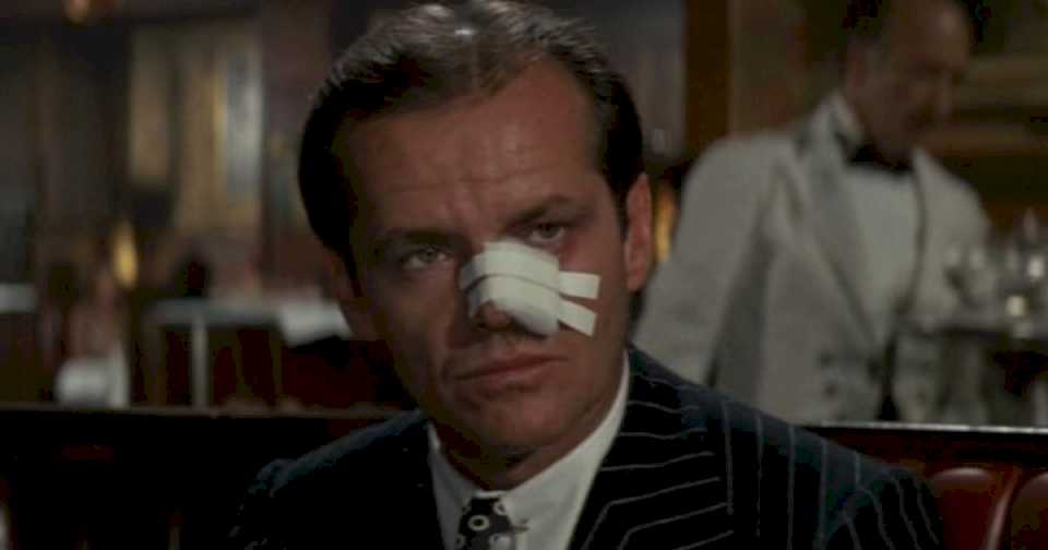 barrio-chino-cumple-50:-de-la-taza-de-pis-que-faye-dunaway-le-tiro-a-polanski-al-tv-que-el-director-le-rompio-a-jack-nicholson