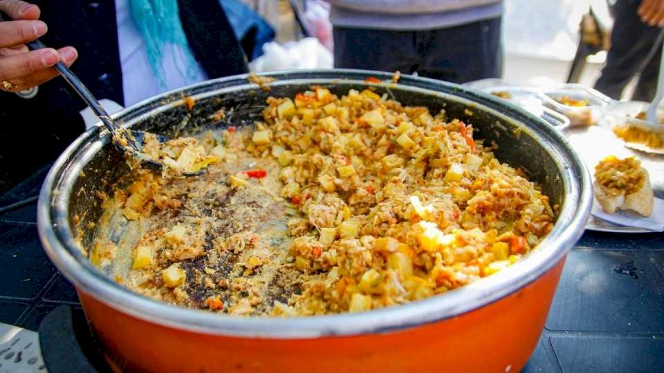 la-puerta-presenta-la-sasta-mas-grande-del-mundo-en-la-fiesta-del-poncho