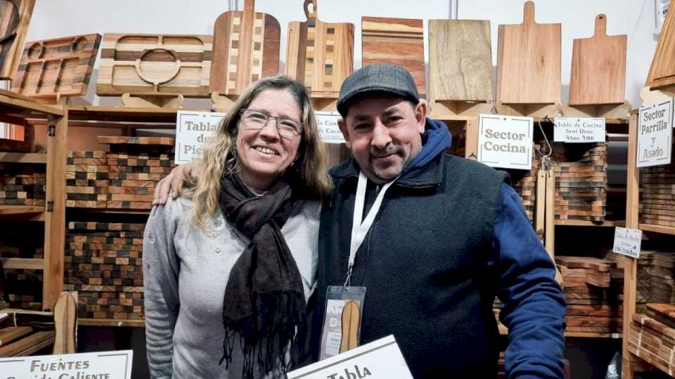 el-arte-de-recuperar-la-madera-y-llevarla-a-la-mesa-de-cada-hogar