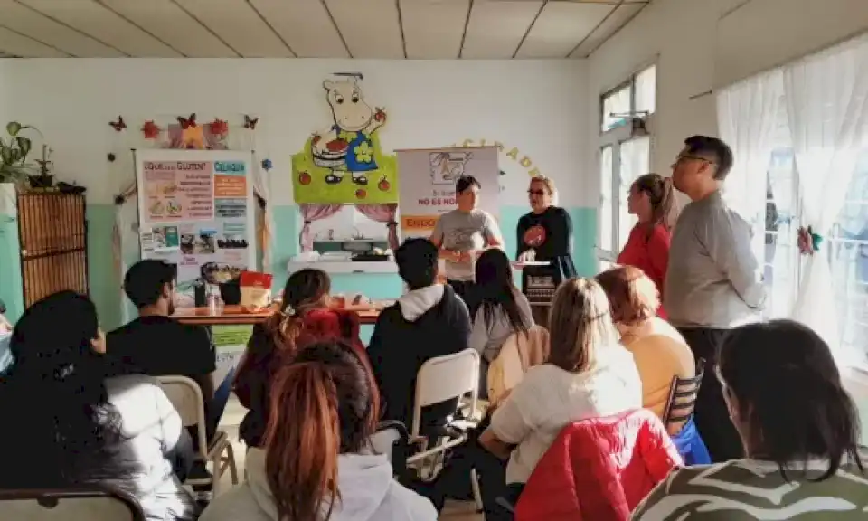 trelew:-se-dicto-un-taller-de-cocina-saludable-para-endometriosis-y-celiaquia