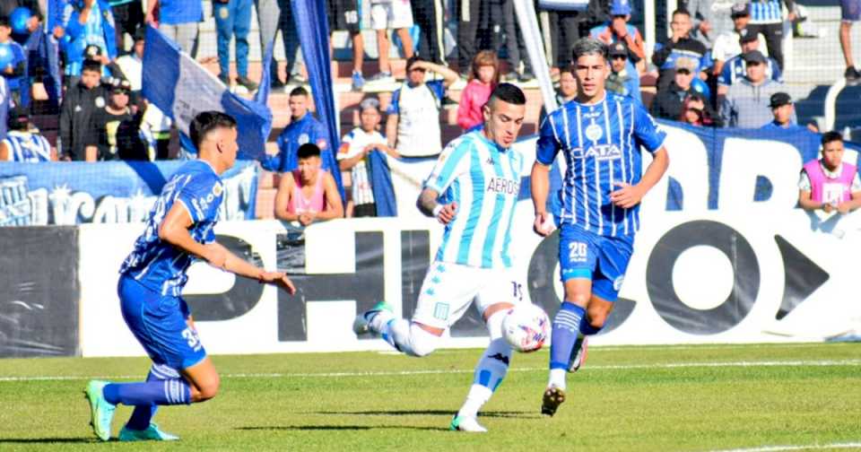 racing-vs-godoy-cruz,-por-la-liga-profesional-de-futbol:-minuto-a-minuto,-en-directo