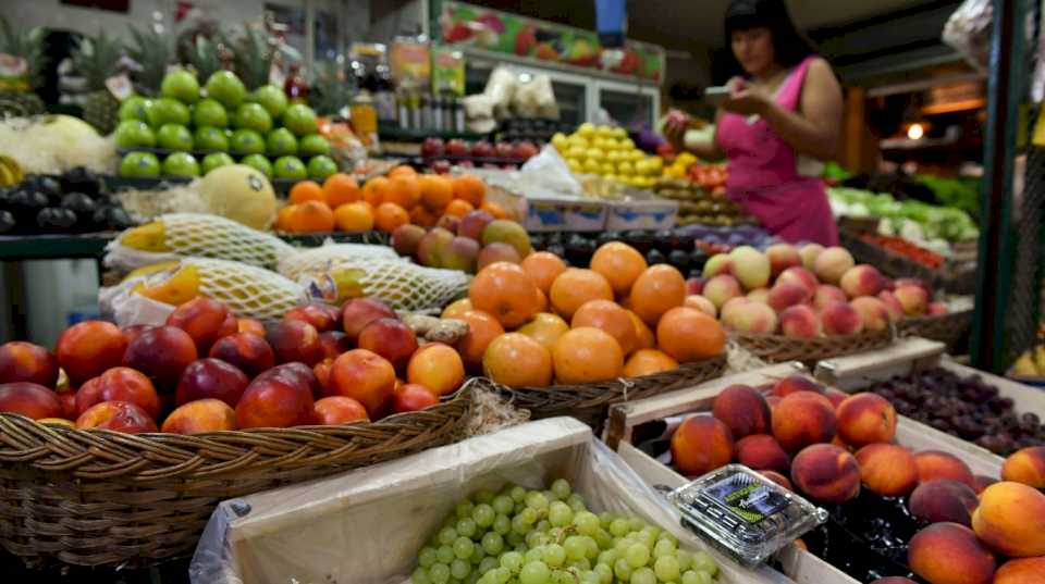 El impacto de las heladas en las frutas y verduras: “Un kilo de lechuga vale más que uno de milanesas”