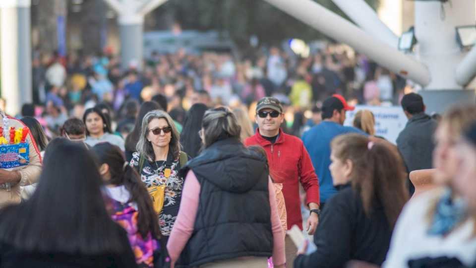 mas-de-1,2-millones-de-personas-visitaron-la-fiesta-del-poncho