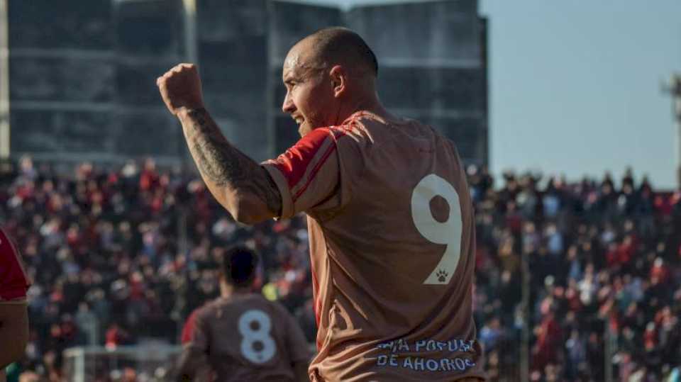 obligado-a-ganar:-san-martin-visita-a-quilmes-buscando-los-tres-puntos-para-subirse-a-la-punta