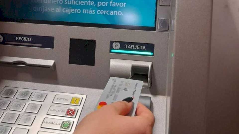 el-lunes-5-de-agosto-se-depositaran-los-haberes-de-agentes-publicos-y-jubilados