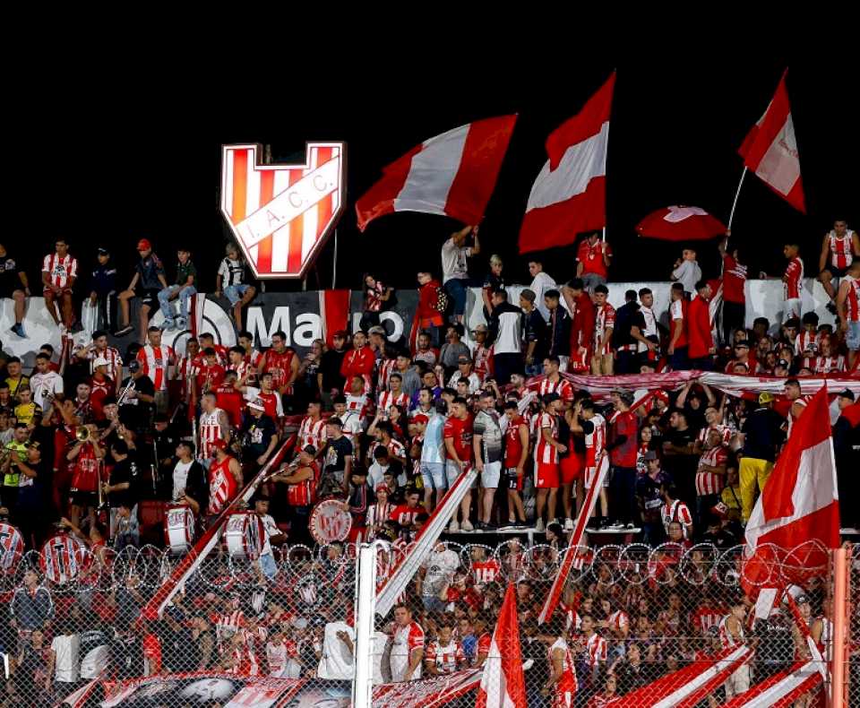 instituto-recibe-a-boca-en-alta-cordoba:-hora-y-tv-del-encuentro