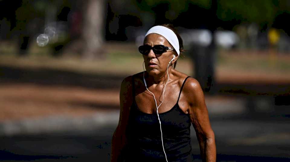 sube-la-temperatura-en-buenos-aires:-que-dia-tendra-26-grados-esta-semana,-segun-el-servicio-meteorologico