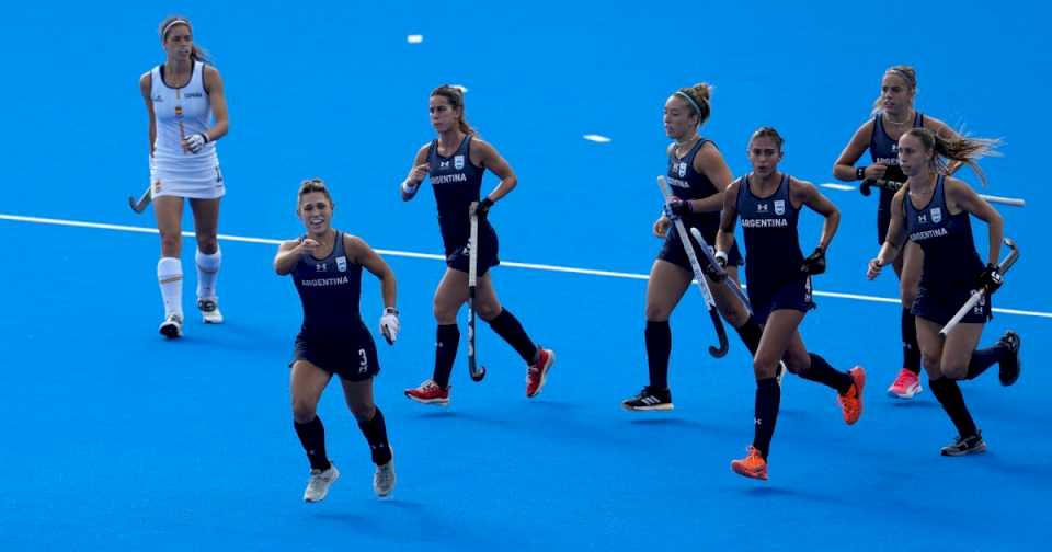 las-leonas-siguen-perfectas,-vencieron-a-espana-y-estan-en-los-cuartos-de-los-juegos-olimpicos