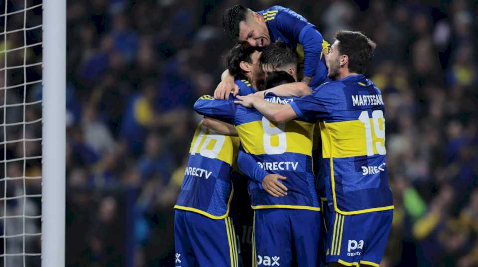 Boca volvió al triunfo en la Liga Profesional: le ganó 3-0 a Banfield en la Bombonera