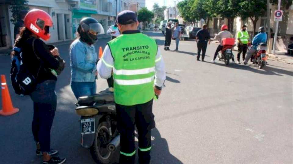 por-tareas-de-agua-de-santiago-habra-un-nuevo-corte-de-calzada-en-calle-independencia