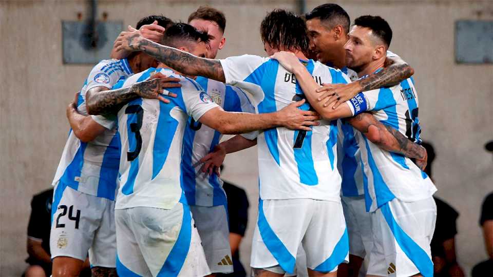 programaron-los-partidos-de-la-seleccion-argentina-en-eliminatorias:-¿cuando-jugara-con-chile-y-colombia?