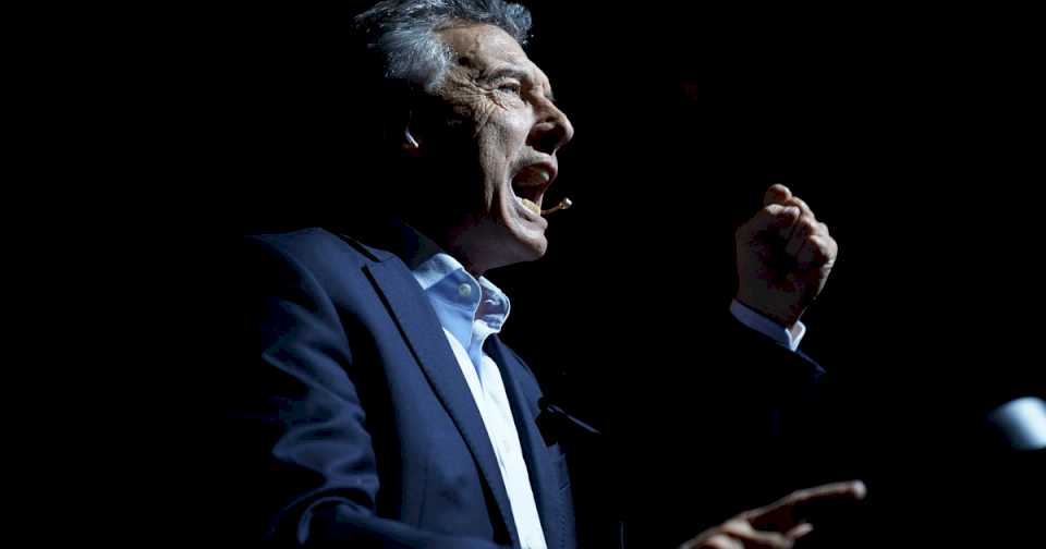 Macri afirmó que es un error sanear las empresas públicas antes de privatizarlas: «Eso lleva mucho más trabajo que cerrarlas»