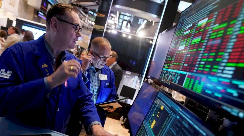 Las acciones argentinas subieron hasta 7,9% en Wall Street, pero el riesgo país superó los 1600 puntos