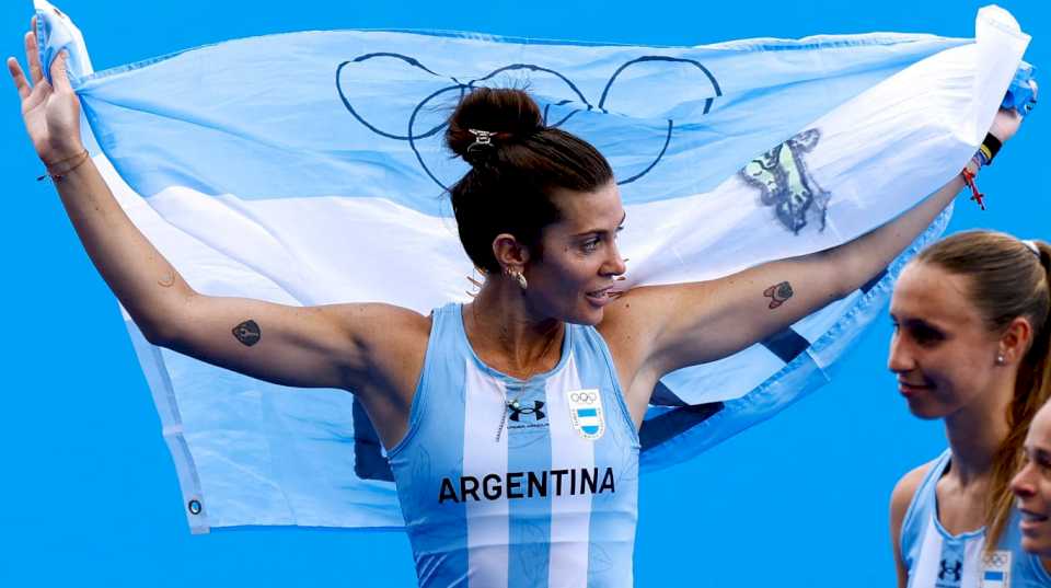 La chicana de Agustina Albertario tras obtener la medalla de bronce en París 2024 con Las Leonas