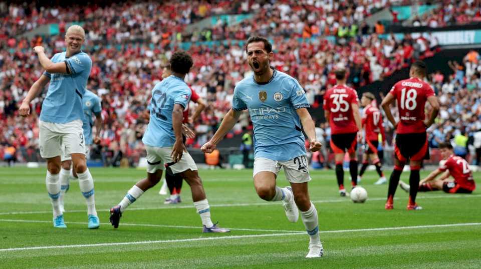 El Manchester City venció en los penales al Manchester United y se consagró campeón de la Community Shield