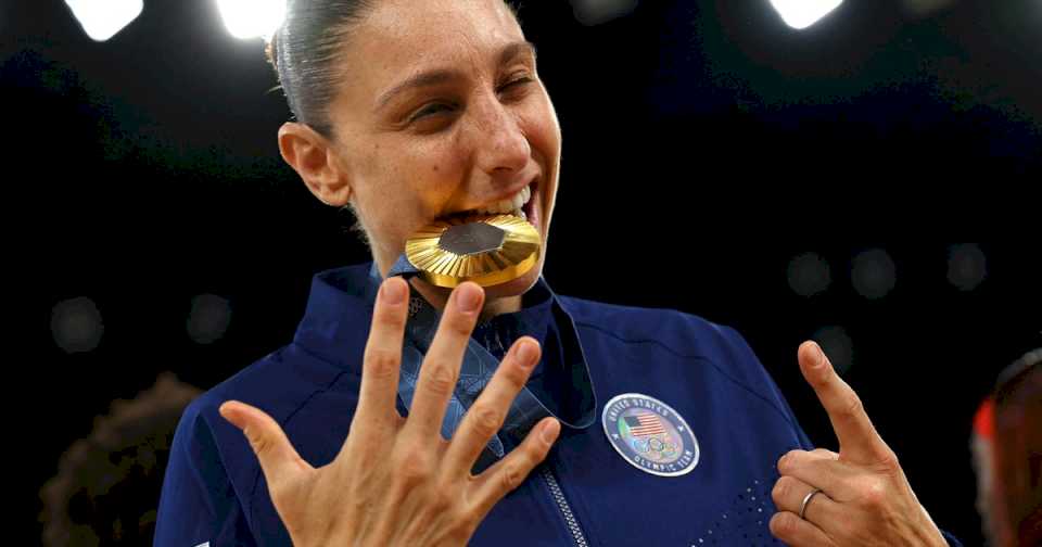 Diana Taurasi, la norteamericana que se crió en Rosario, amante de Messi y Maradona que se convirtió en la deportista con más medallas en la historia de los Juegos Olímpicos