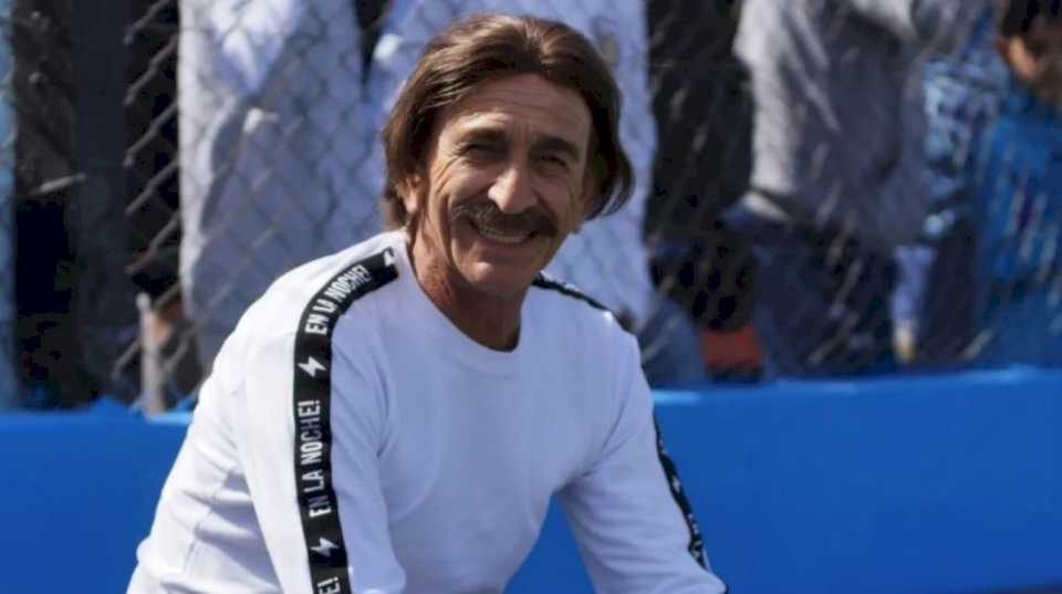 Pablo Vico, el técnico récord del fútbol argentino, vuelve a dirigir en un particular equipo del Ascenso