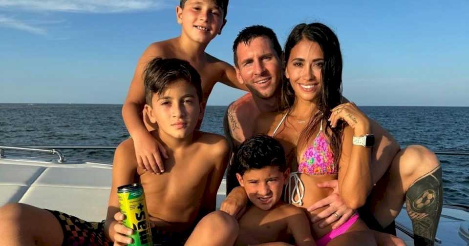 El paradisíaco paseo en barco que Lionel Messi realizó con su familia mientras se recupera de su lesión para volver en Inter Miami y la Selección Argentina