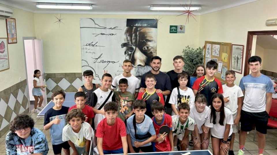 un-total-de-23-participantes-en-el-torneo-de-ping-pong-de-penarroya-pueblonuevo